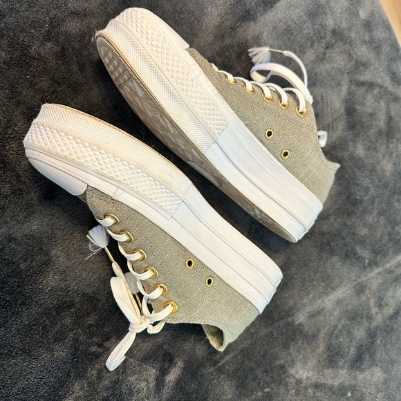 Converse platform - Picture 3 of 4